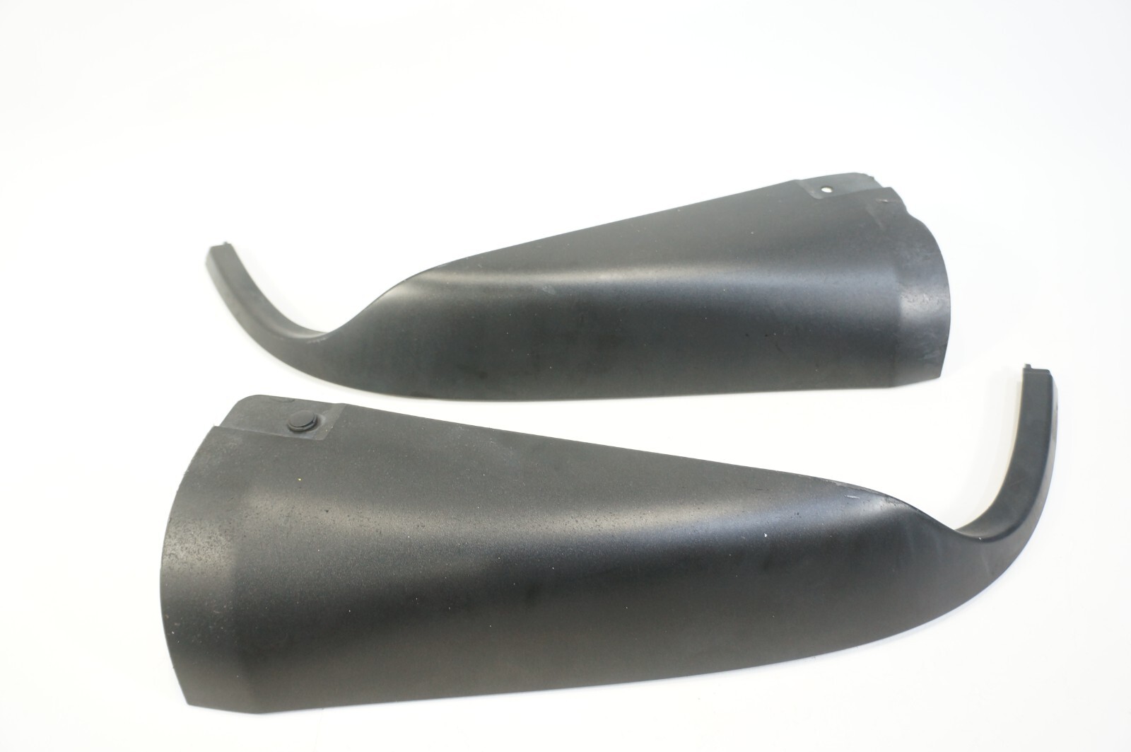 14-2019 maserati ghibli rear right left side bumper lower cover panel trim pair