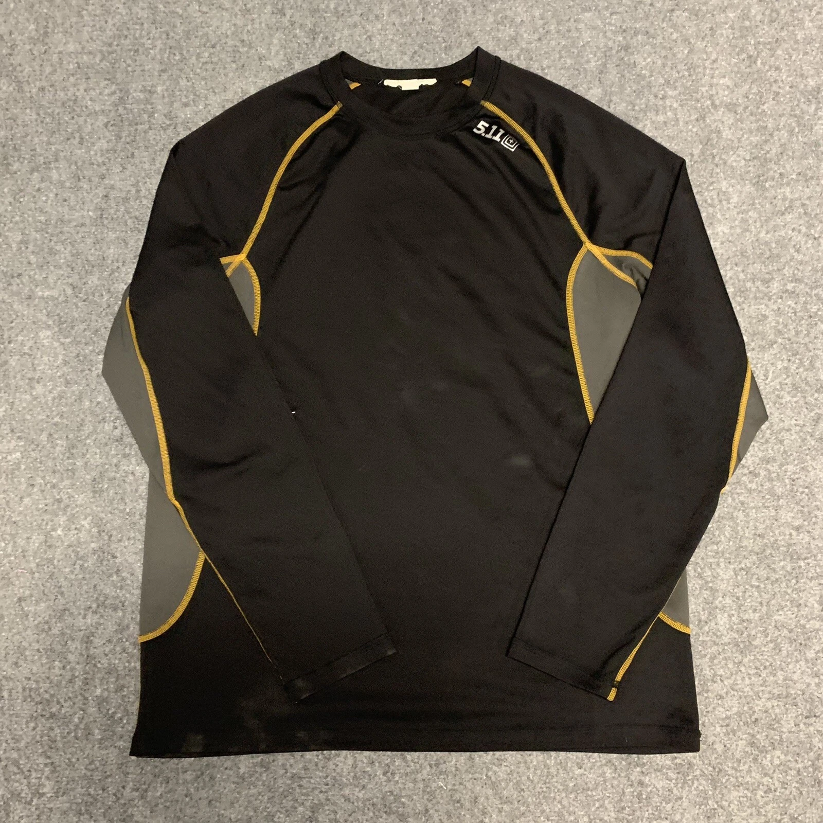 511 Tactical Shirt Mens Size Medium M Long Sleeve Hiking Crew neck Shirt
