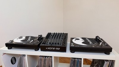 Allen Heath Xone 92 Ständer / Stand