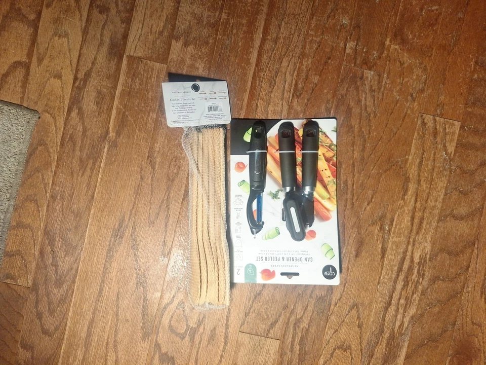 Juego de cocina Core incluye abrelatas, pelador y juego de cuchara de bambú Manuel Foto 4 de 4