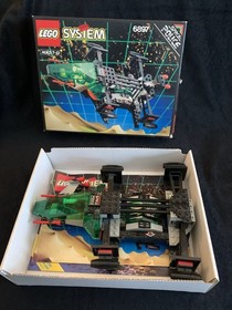 VINTAGE 1992 LEGO SPACE POLICE 6897 REBEL HUNTER, W/BOX, MANUAL