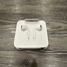 Apple Earpods Wired Lightning Connector Headphones Earbuds OEM Authentic New