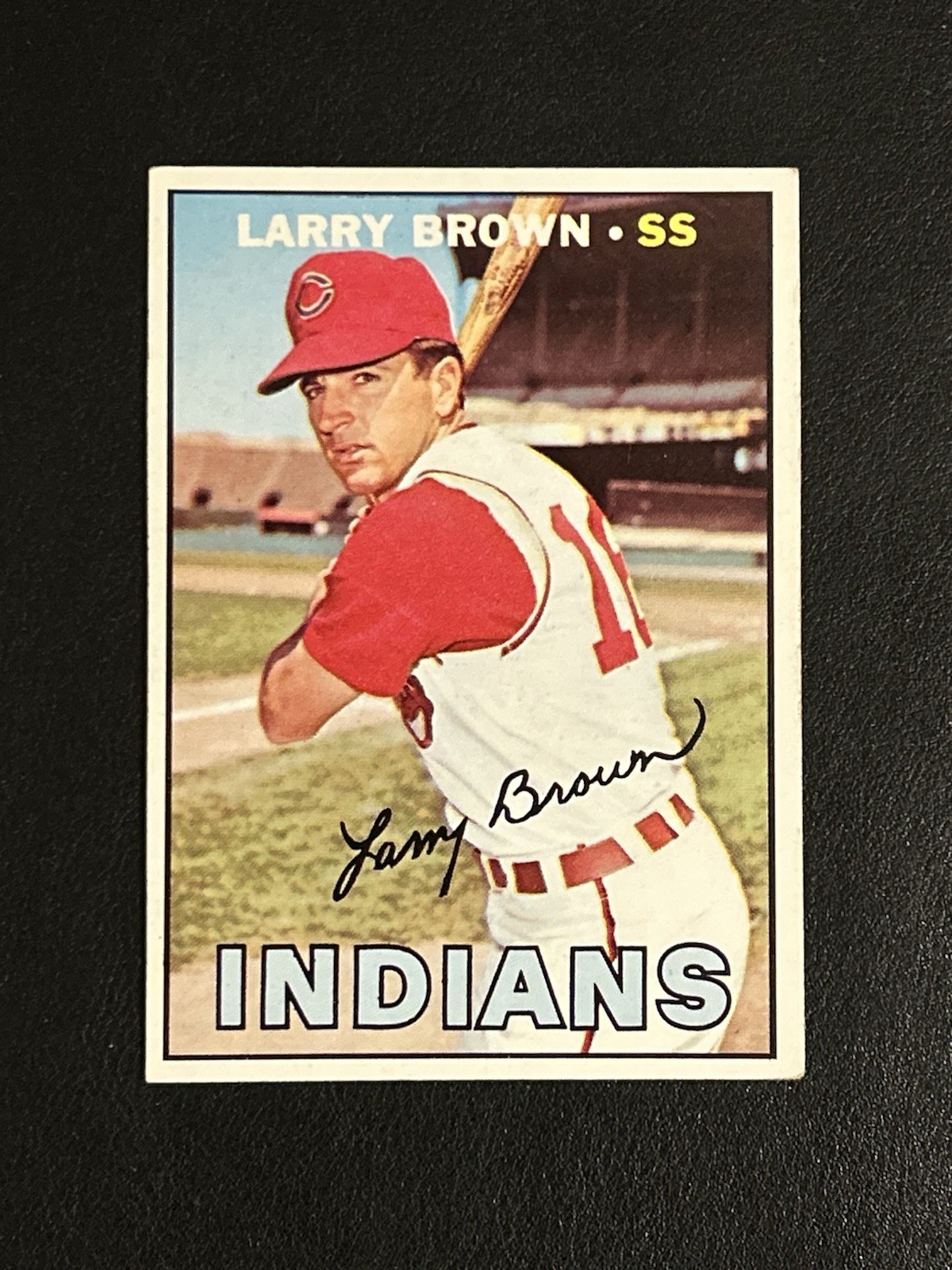 1967 Topps - Larry Brown #145
