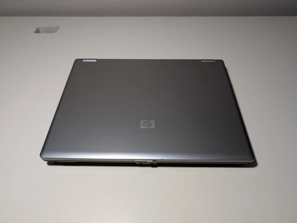 15" HP Compaq 6730b — C2D • 2GB RAM • 500GB HD • 1680×1050 WSXGA+ • DVD • Win 7 - Image 4 of 4