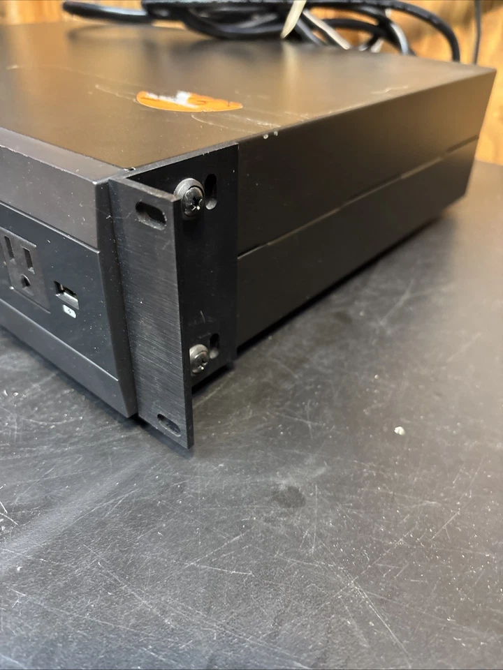 Panamax MR5100 11 salidas Home Theater administración de energía con protección contra sobretensiones Foto 3 de 4