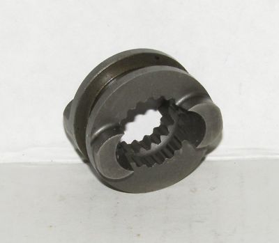 NEW EVINRUDE JOHNSON GENUINE PARTS BOAT 2 LUG CLUTCH DOG PART NO