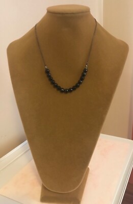 SWEET COLLAR LENGTH VINTAGE NECKLACE IN FACET-CUT BLACK GLASS? STONES