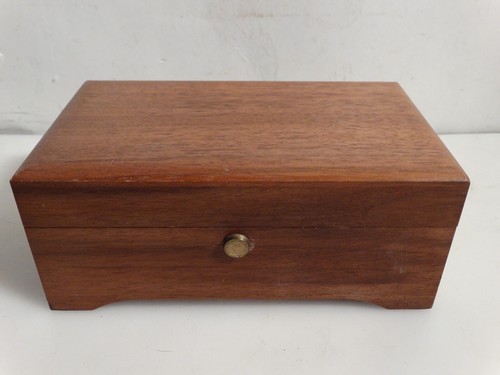 Reuge Sainte Croix Vintage Swiss 2/50 Music Box 2 Song Lara's Theme Edelweiss - Picture 2 of 5