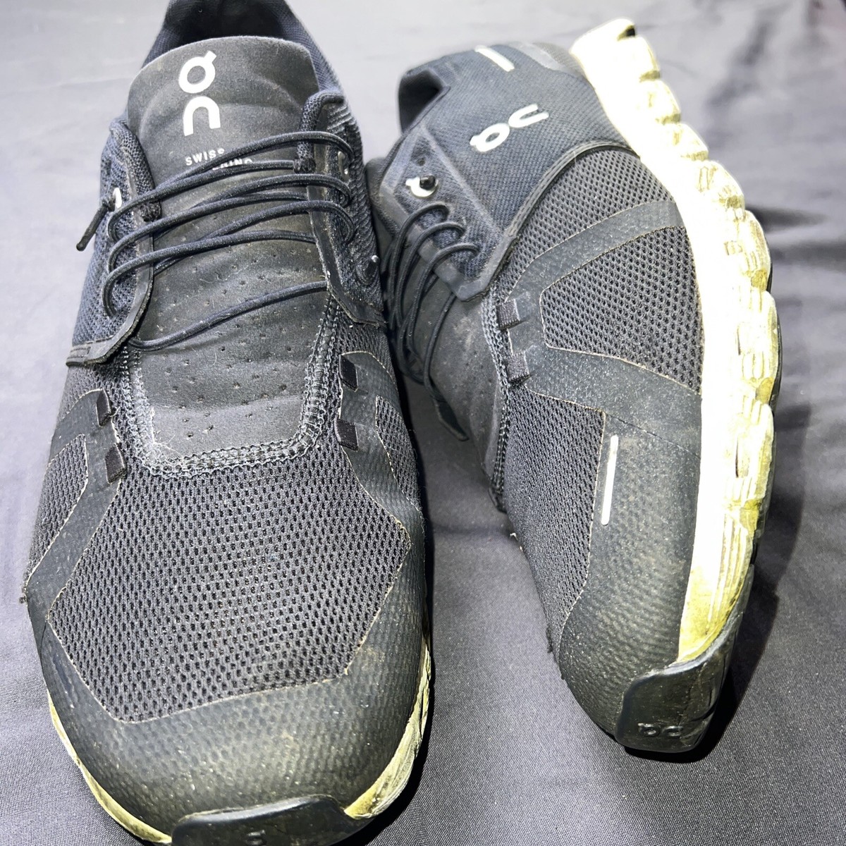 On Cloud Running 5 Men 12.5 Swiss Engineering Black White  display picture 1