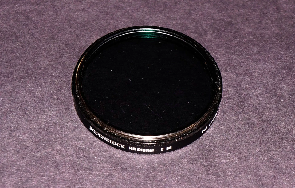 Rodenstock HR Digital E58 Circular Polariser filter 58mm - Image 1 of 1