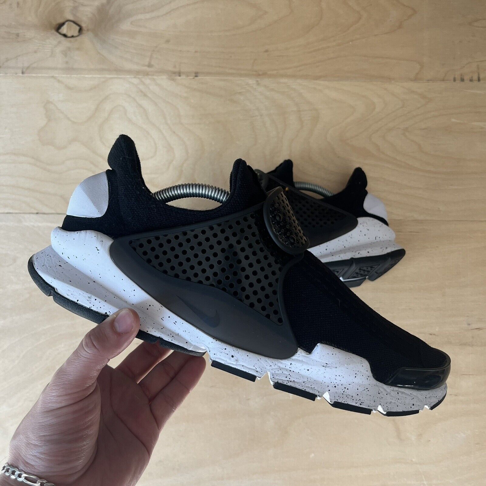 Size 10 - Nike Sock Dart SE Black - image 1