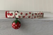 Strawberry Cat Collar Custom Made, Strawberry Cat Collar