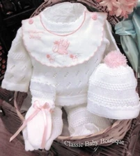 NWT Will'beth White Pink Knit Welcome 4pc Set Newborn Baby Girls Pom Hat Booties