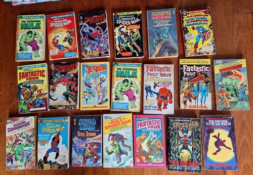 LOT OF 20  VINTAGE POCKET BOOKS/NOVELS   Marvel Hulk Spiderman Fantastic Four