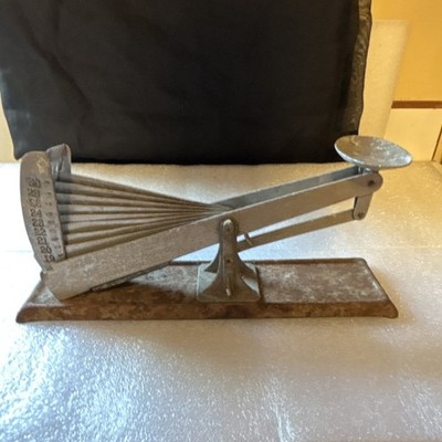 CME Vintage Mechanical Metal Egg Grading Scale with Graduated Markings