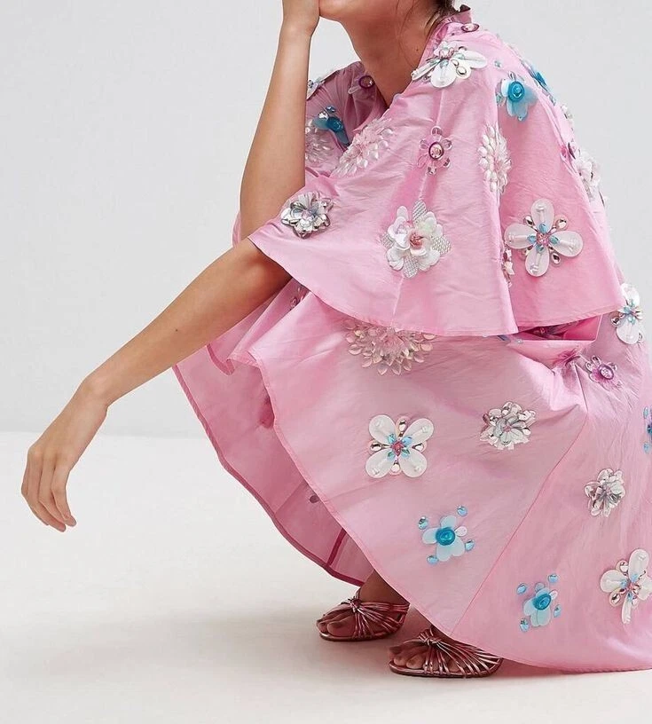 Vestito Asos Luxe in Taffeta Rosa con ricami a maxi fiori multicolori 36 EUR - Imagen 2 de 4