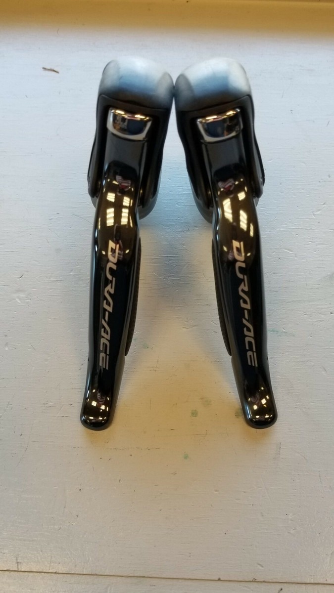 Shimano シマノ Dura ace Di2 sti 9070 Shimano Dura-Ace Di2 ST-9070 11-Speed Shifters - Components