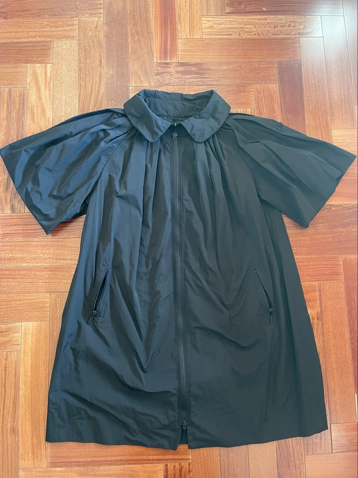 Giacca Moncler gamma rossa cappotto leggero poncho mantello taglia 1 (XS S)