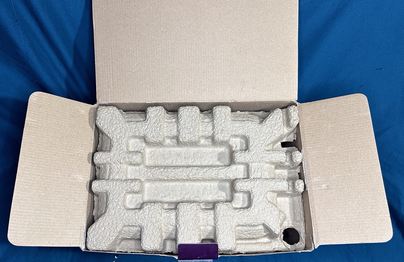 Breville BTA720XL Bit More Toaster, Brushed Stainless Steel W/ box