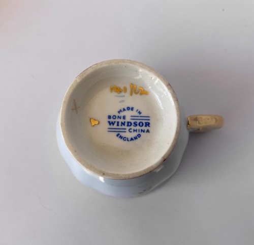 Bone Windsor China - Cup and Saucer - Picture 5 of 6