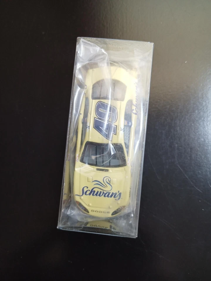 1/64 NASCAR 2005 KEN SCHRADER SCHWANS PROMO RACING CHAMPIONS - Image 3 of 3