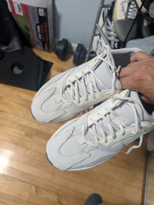 adidas Yeezy 700 V1 Analog Fashion Sneakers Size 10.5