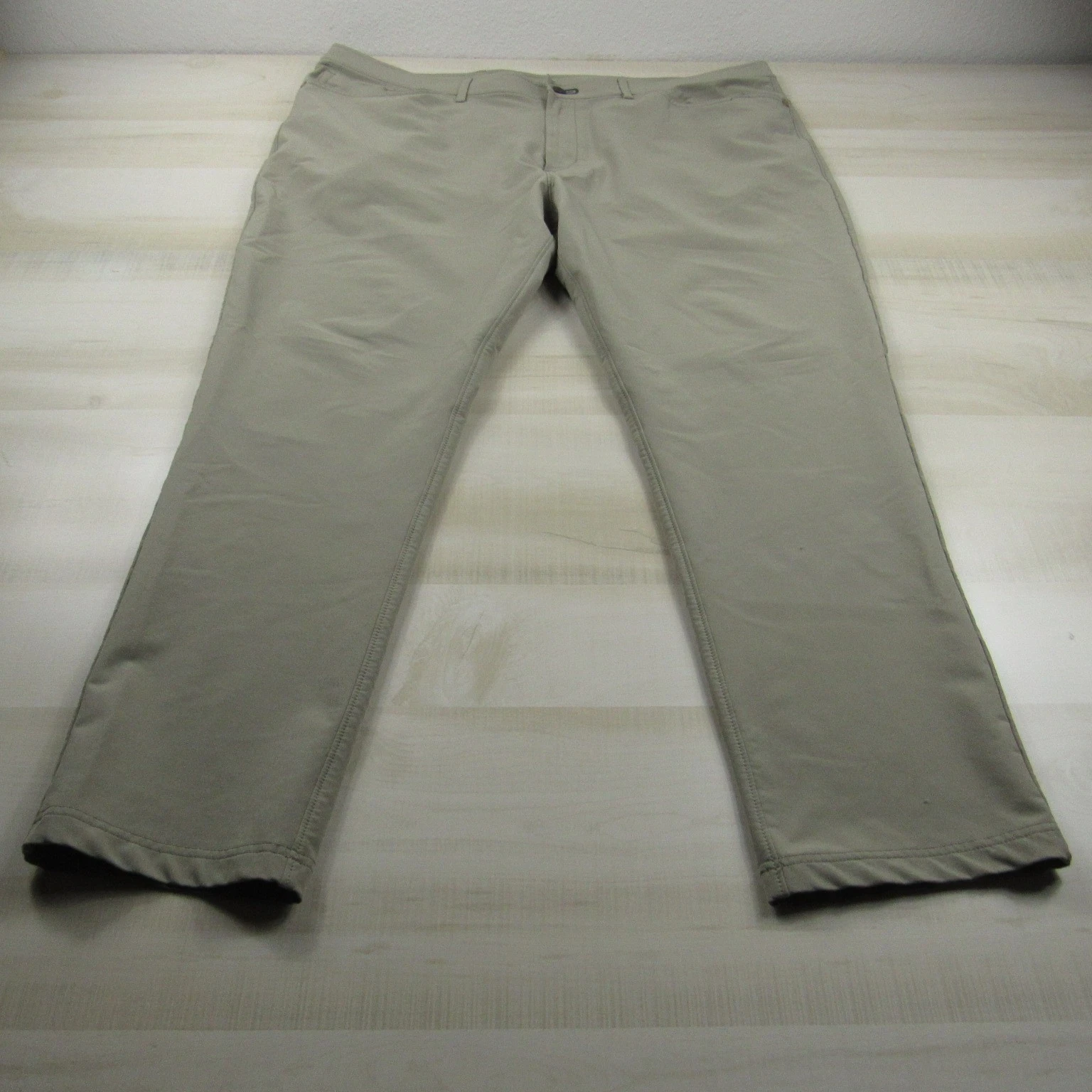 Public Rec Pants Mens 42x30 (*Inseam 28) Brown Tech Performance Poly Stretch