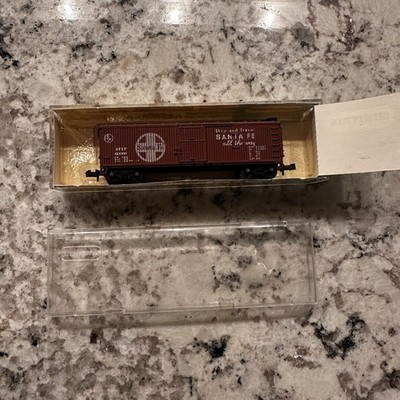 N-Scale Minitrix 3189 Box Car Santa Fe ATSF 82005 - Great Condition