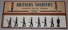 Vintage Britains 2072 King's Royal Rifle Corps Marching 8 Piece Toy Soldier Set