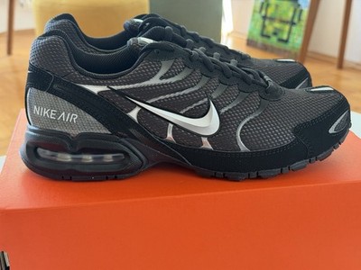 NEU & OVP | Nike Air Max Torch 4 | Gr. 45.5 | Innensohlenlänge 29.5 cm | Joggen