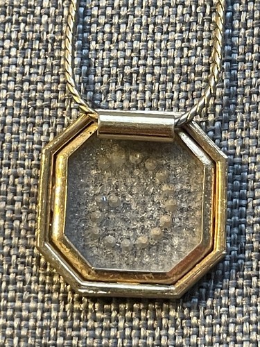 VINTAGE AVON INITIAL "G”CRYSTAL FROSTED 17 " LENTH GOLD TONE NECKLACE. - Picture 5 of 7