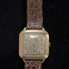 Square Gold Tone Analog Wristwatch Silver Ara...