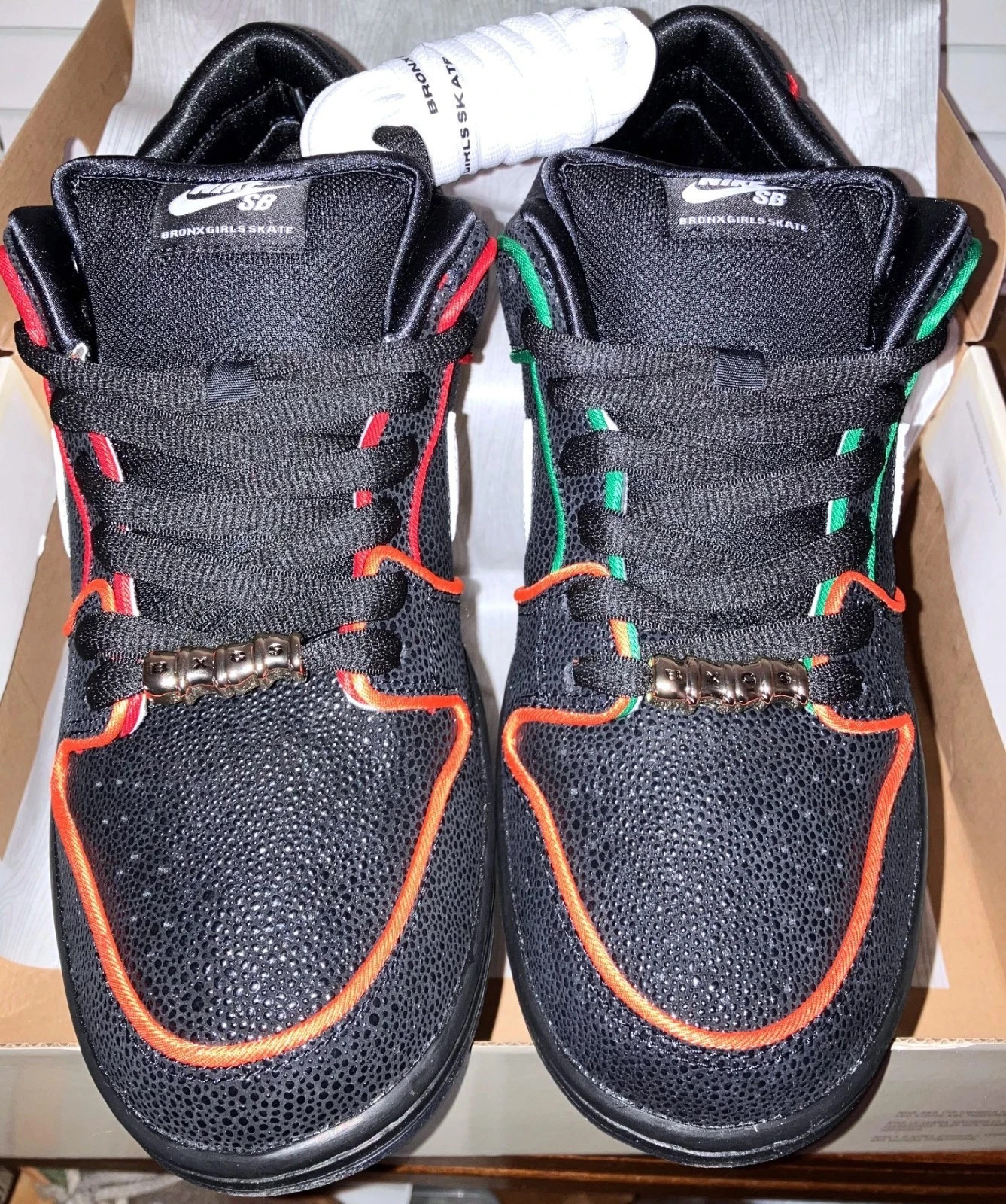 Size 10 - Bronx Girls Skate x Nike Dunk SB Low Pro QS Mel & Kava - IN HAND NEW thumbnail 2