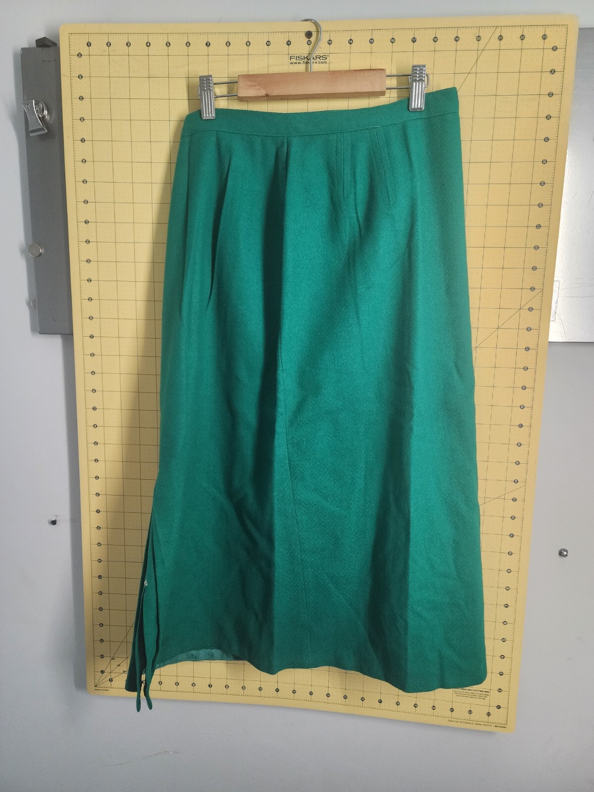 Vtg 1950s Joyce Sportswear Green Wool Pencil Straight… Gem
