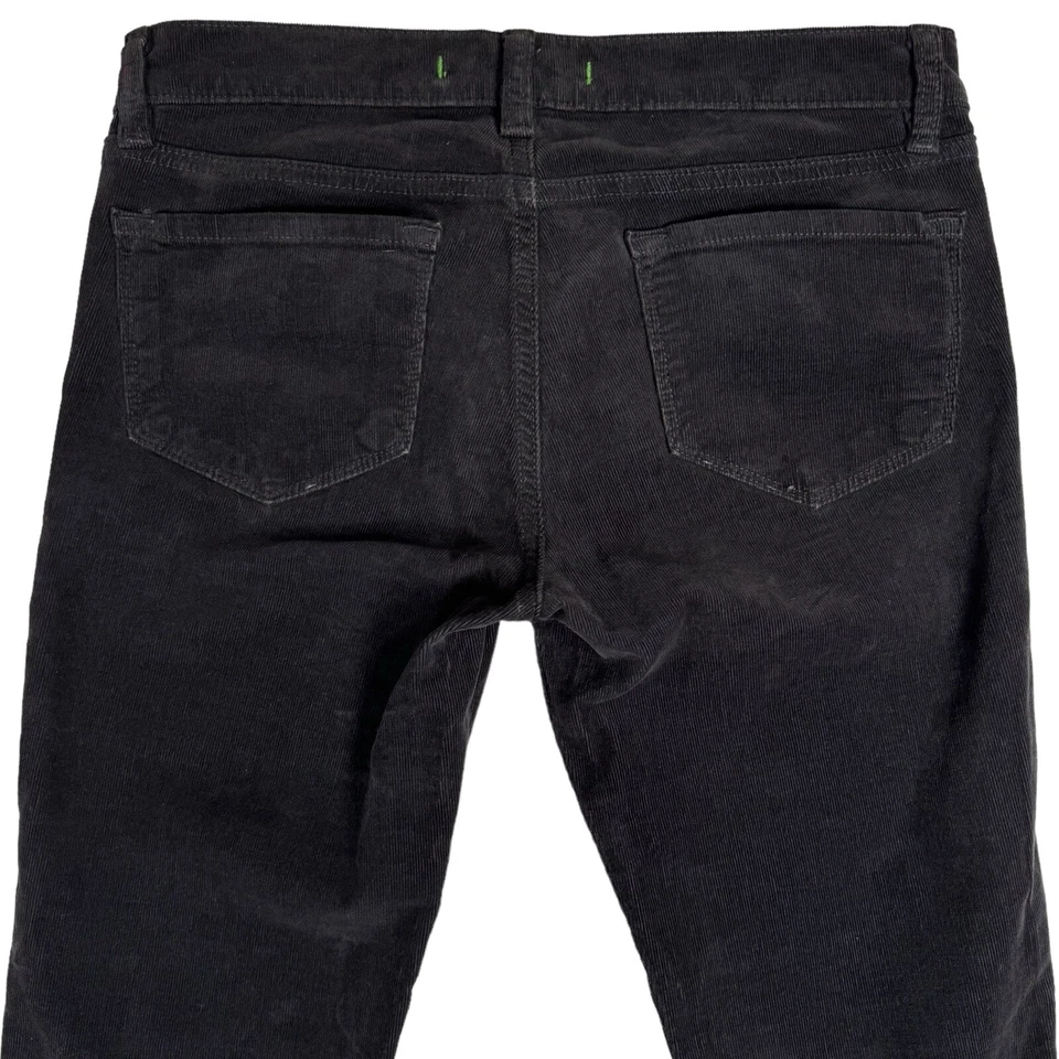 Pantalones de mezclilla de pana marca J pierna lápiz talla 26 negros tiro bajo ajustados rectos elásticos Foto 4 de 4