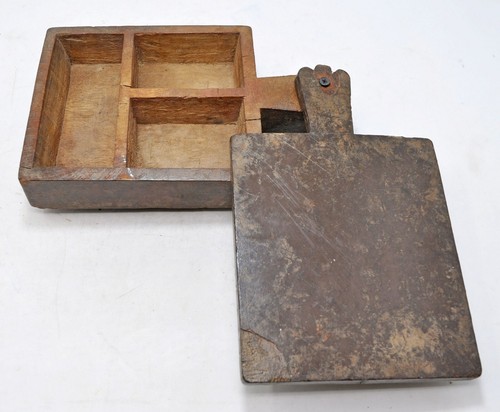 Antique Wooden Kitchenware Spice Box Original Old Hand Carved - Picture 4 of 6
