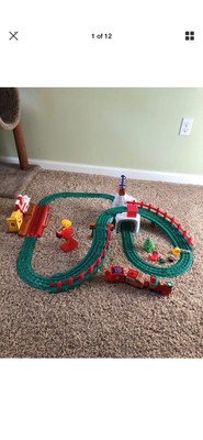 geotrax christmas train set