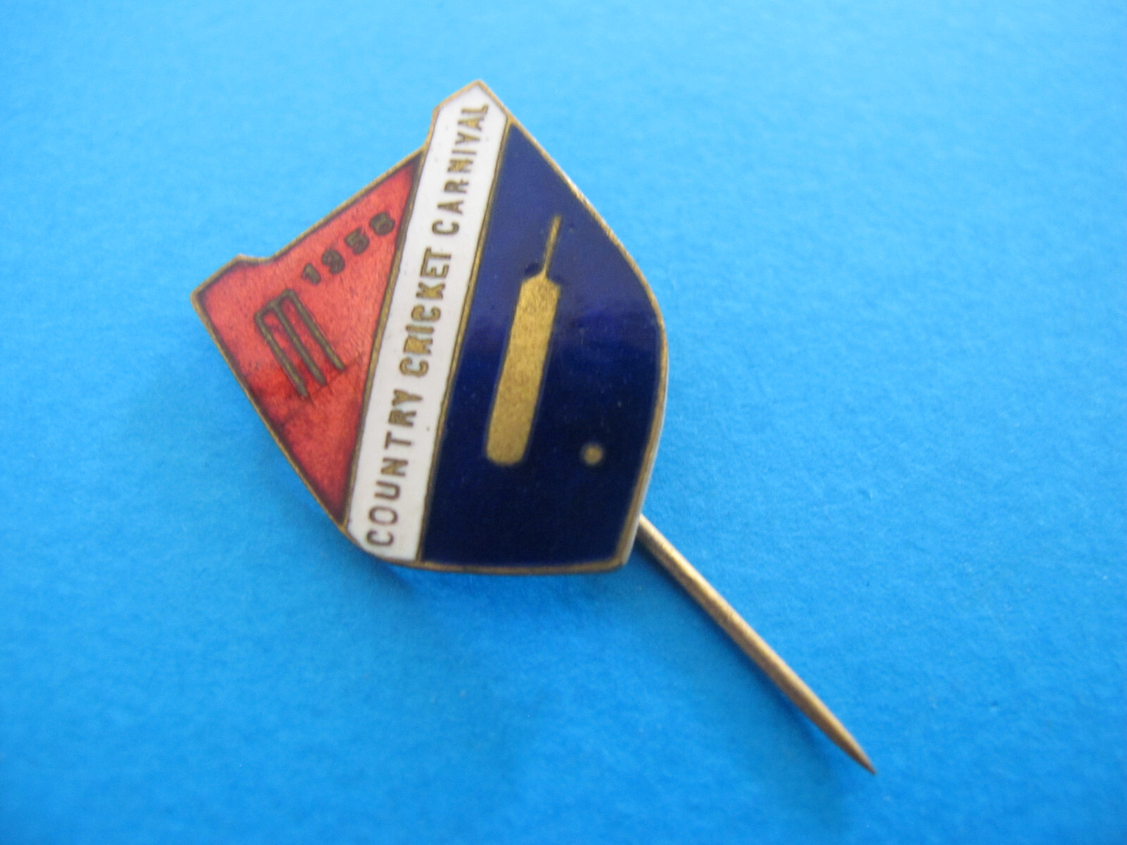 Country Carnival Cricket Association Inc 1958 Enamel Badge Maker AMOR