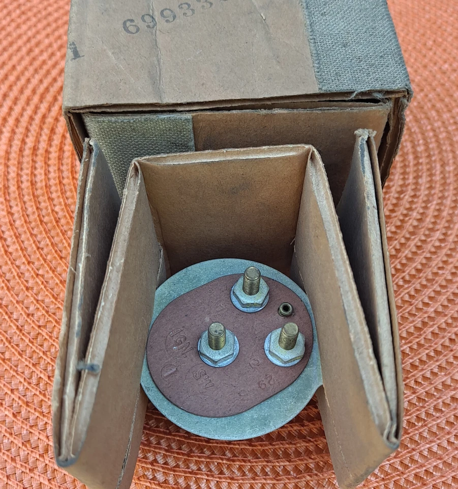 Panel de instrumentos Plymouth P7 Roadking P8 Deluxe 1939 NOS MoPar calibre de combustible Foto 2 de 2