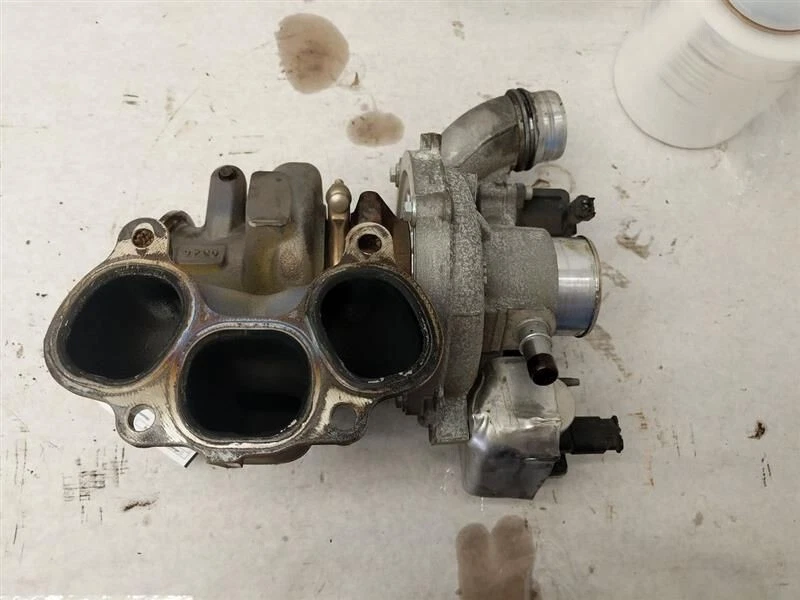 2020-2024 GMC Sierra 1500 Pickup 2.7L Turbocharger Supercharger OEM - Image 4 of 4