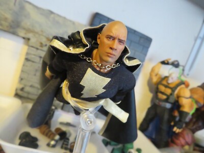 Custom painted head for DC Multiverse Black Adam/The rock MEZCO 1