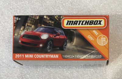 2020 Matchbox Power Grabs 2011 Mini Countryman  Case R