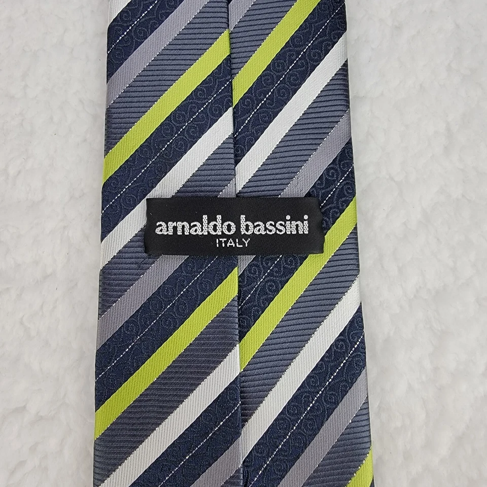 Corbata para hombre Arnaldo Bassini Italia colorida a rayas verde lima corbata clásica Foto 2 de 4