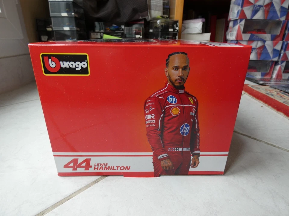 Ferrari SF-25 Lewis Hamilton #44 2025 1/18 Bburago F1 Formula 1 - Immagine 3 di 4