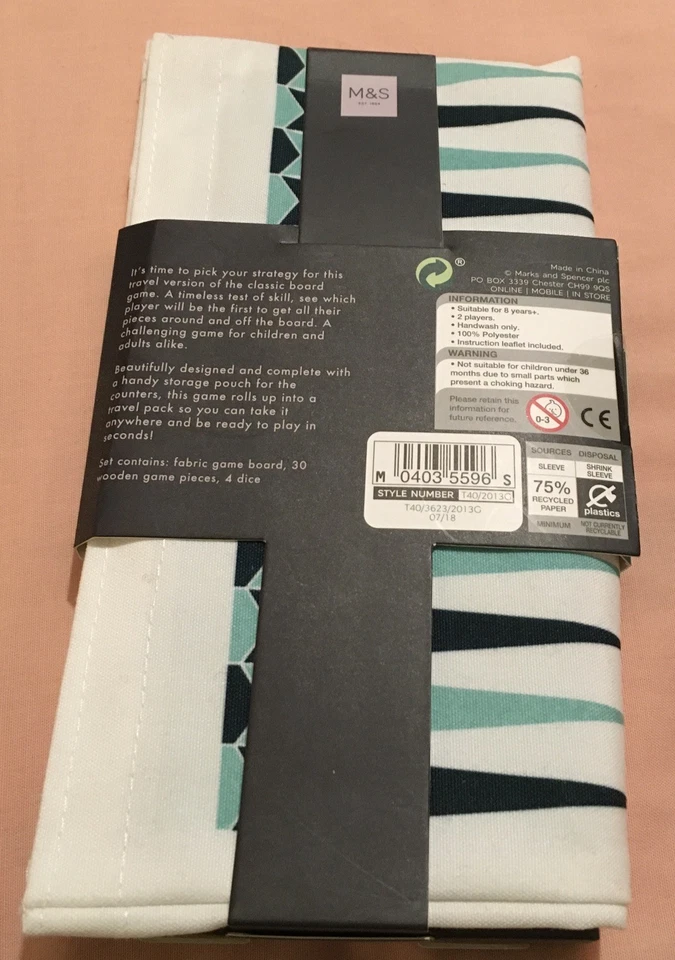 Marks & Spencer M&S On The Go Travel Set Backgammon_Strategy Game New - Image 2 of 4
