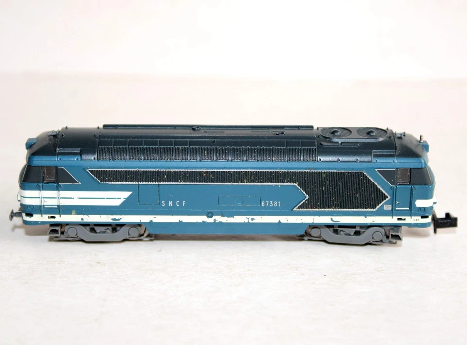 MINITRIX 1/160 N, 12190 LOCOMOTIVE MOTRICE DIESEL BB 67381 SNCF, MOTEUR + FEU OK - Photo 4/4