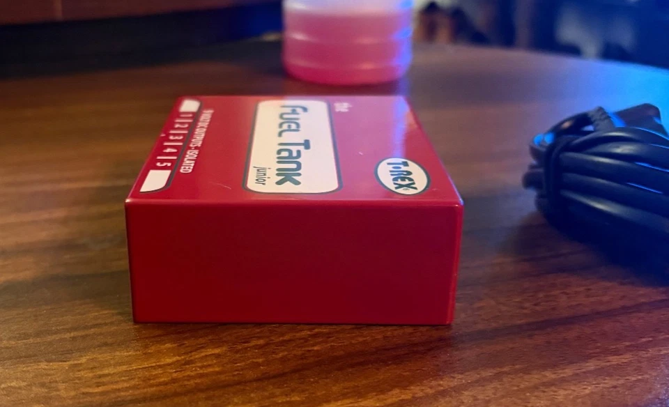 Como Nuevo T-Rex Fuel Tank Junior Guitarra Eléctrica Efectos Pedal Fuente de Alimentación Foto 3 de 4