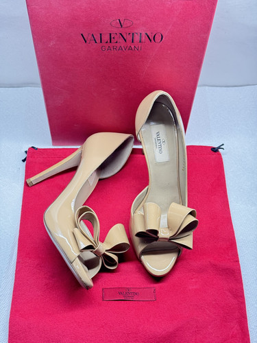 Authentic Valentino Patent Nude Bow Pumps/Shoes size 38 & 7.5 US