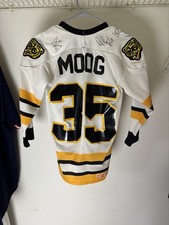 Andy Moog Boston Bruins Jersey #35 1988 11 Player Autographed UNKNOWN SIZE, POOR