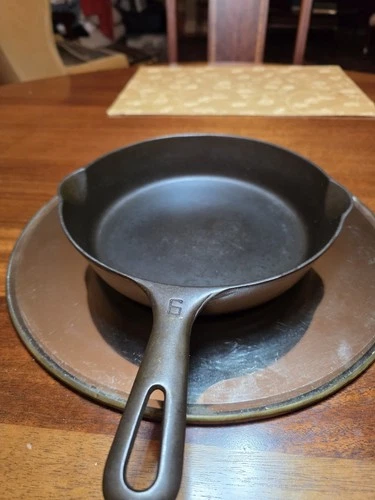 Immaculately Restored Vintage #6 Griswold SBL 699 Cast Iron Skillet